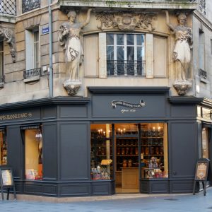 CAFES-JEANNE-D-ARC-REPUBLIQUE